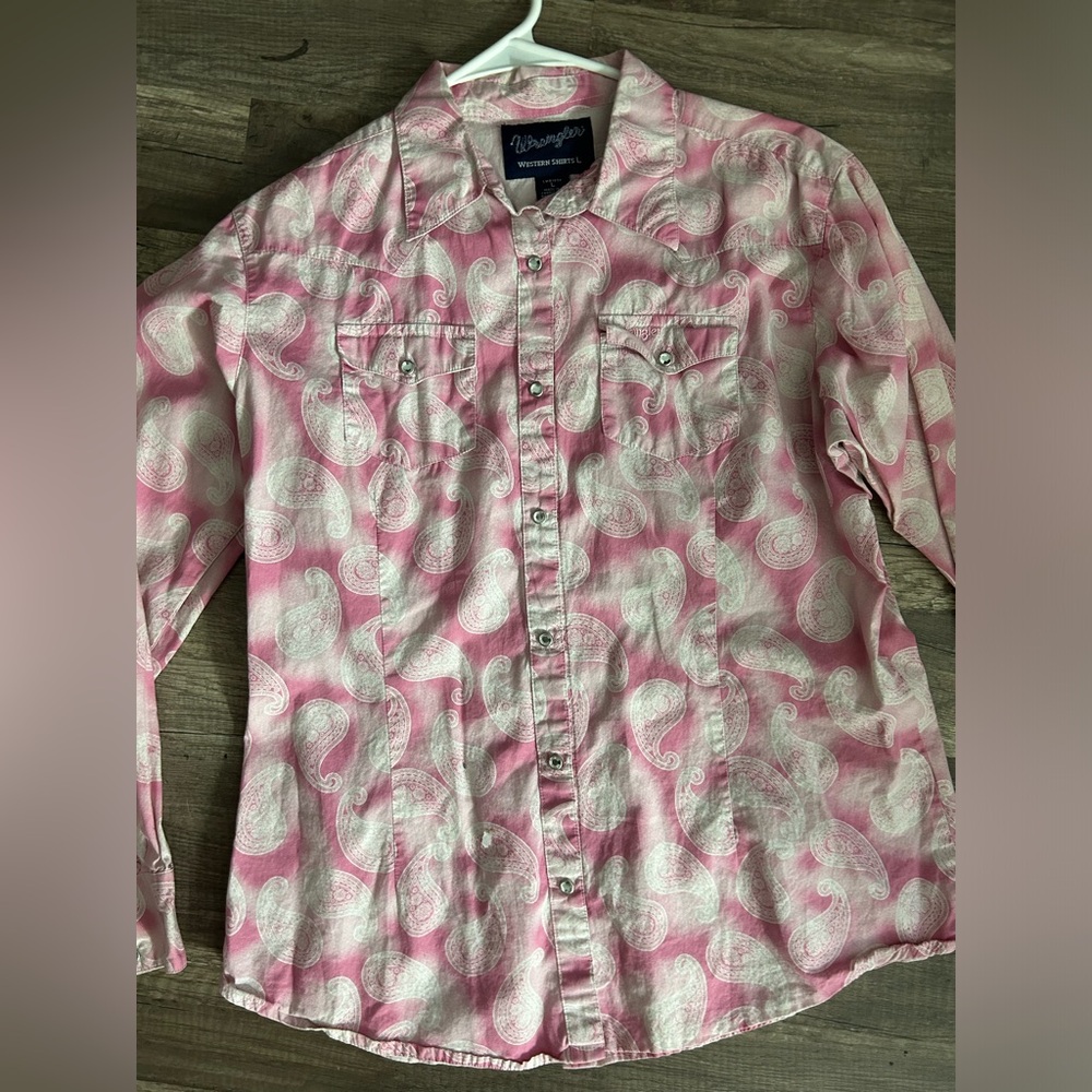 Wrangler Pink and White Paisley Button Down Shirt